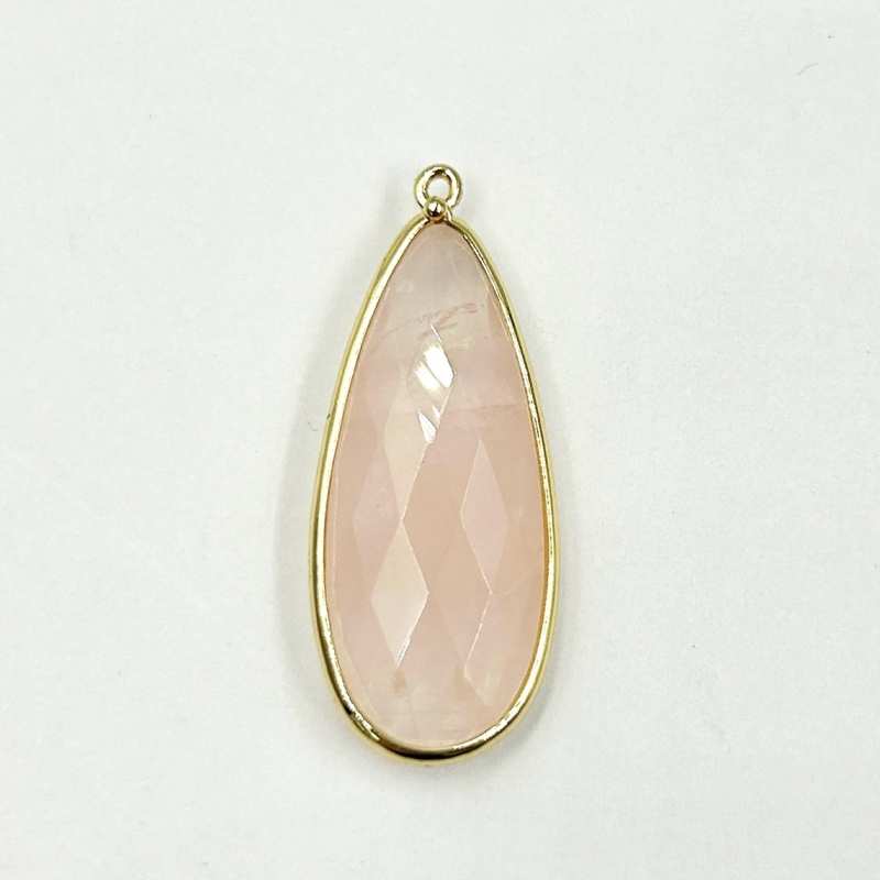 Кулон с розовым кварцем размер 15*37мм цвет золото